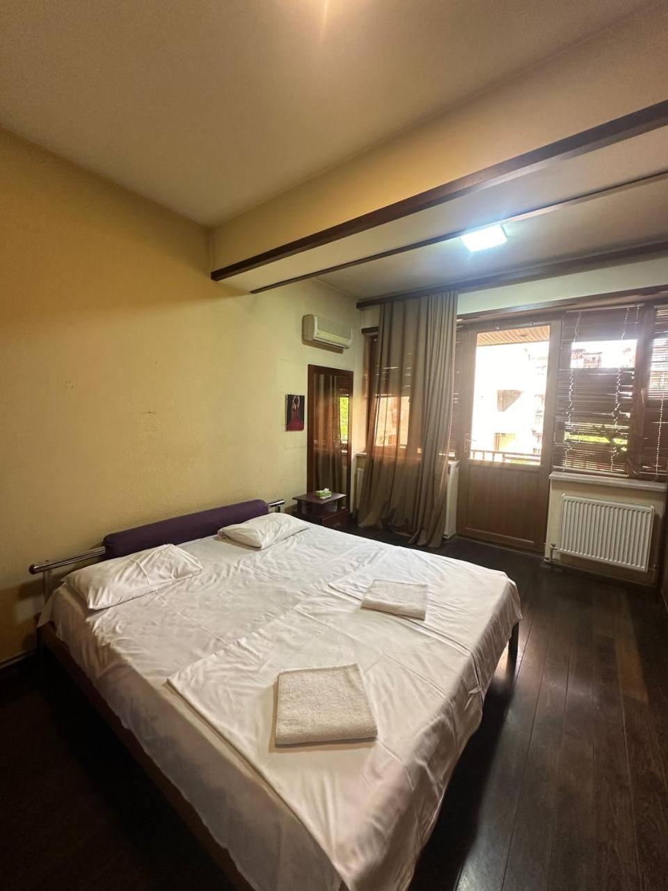 Hotel Costa Yerevan Exterior photo