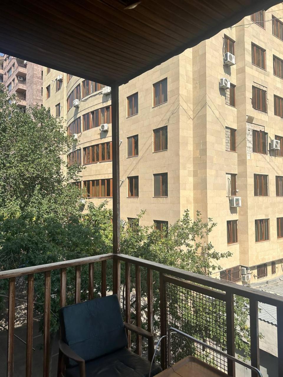 Hotel Costa Yerevan Exterior photo